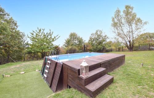 Басейн, Nice Home In San Giustino Pg in Сан-Джустіно