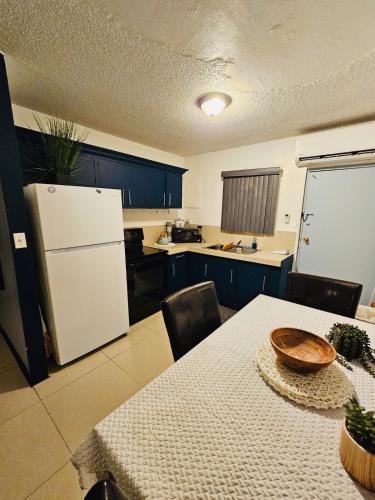 Pedro's Place Peaceful 1 bedrm, 1 bathrm Villa in 哈加納