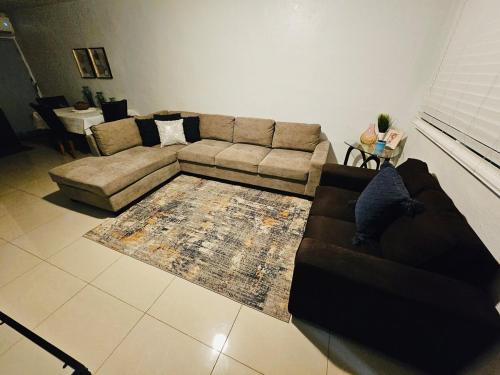 Pedro's Place Peaceful 1 bedrm, 1 bathrm Villa in 哈加納