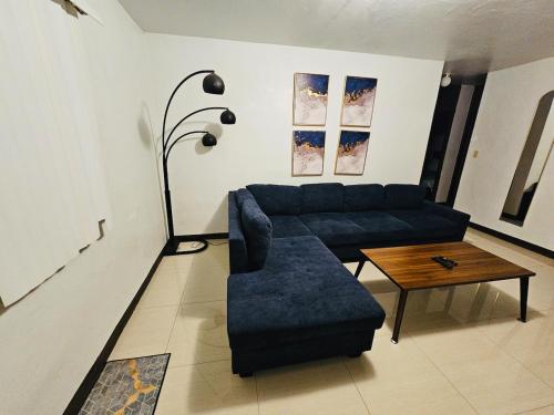 Pedro's Place 1 bedroom and 1 bathroom in 哈加納