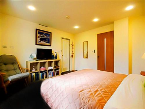 Double Room image 2