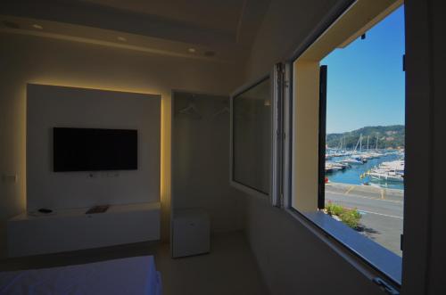 Al Molo Sea View Rooms