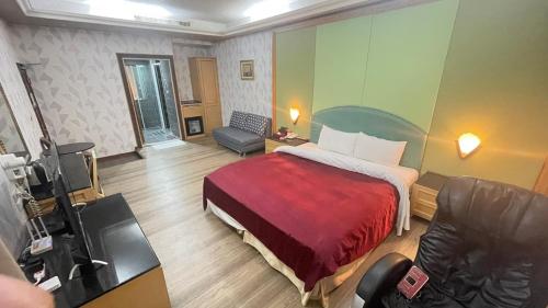 HX Motel - FengShan by HXgroup in Fongshan District