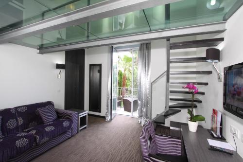 Duplex Suite