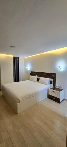 فندق البلكونة (Balcony Hotel) in ياجوز