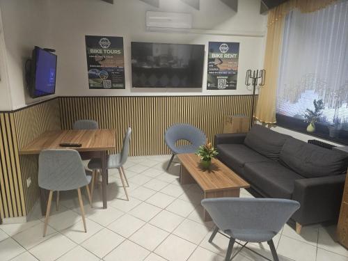 Prenocisca Mraz in Velenje