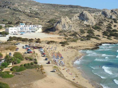 Royal Beach Hotel - image 13
