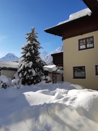 Exterior view, Appartements Kuprian in Dorf