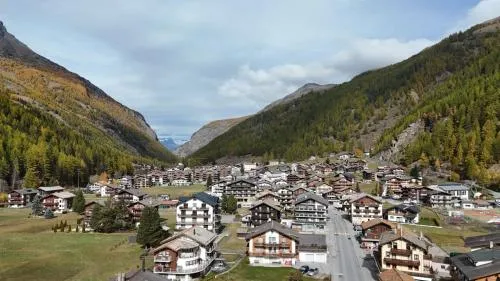 Comfortable studio near Saas-Fee ideal for couples in Saas-Grund, Schweiz