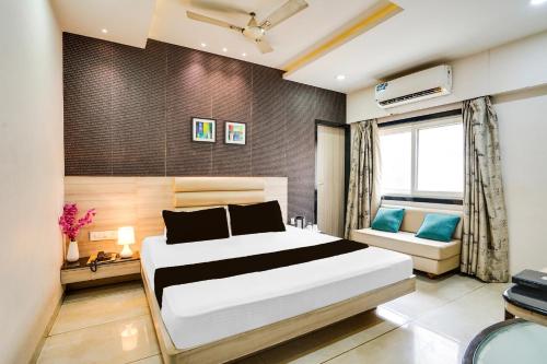 Super Townhouse Jhalawar Road Gumanpura Formerly Rockland in โกตา