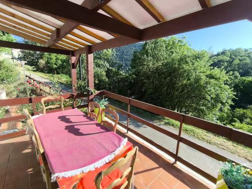 maison chalet in Cailla