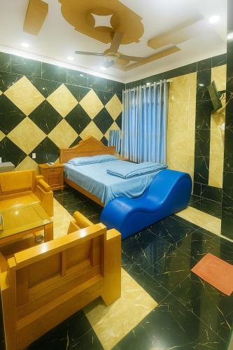 1 queen bed