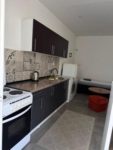virtuve, 3D Caffe Apartmani in Dobrinje