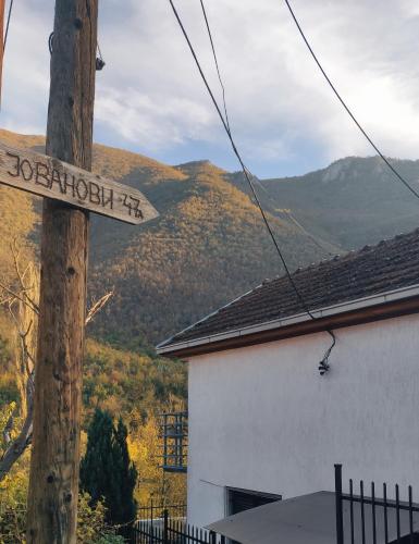 Jovanov Residence - the Landscape Beauty - Dolna Matka