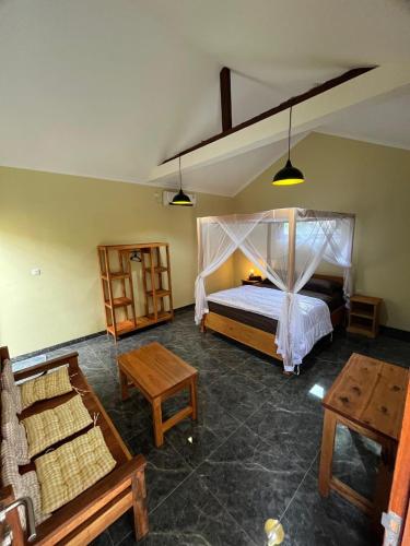 Gifal Surf Camp & Cottage – khách sạn tại Taman Nasional Bukit Barisan Selatan