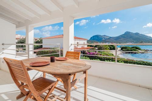  Villa Cormorani 1, Unterkunft in Golfo Aranci