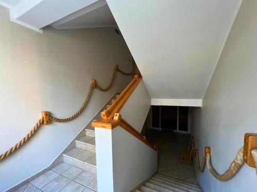 Niron Marina Szalonego Greka in 博爾內蘇利諾禾