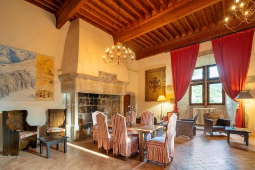 บริการและสิ่งอำนวยความสะดวก, Chateau des Ducs de Joyeuse, BW Signature Collection in คุยซา