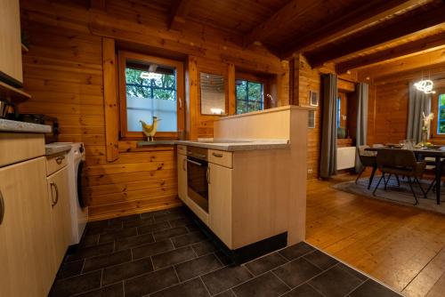 köök, VINNEN LODGE - Die moderne Holzhaus Oase in Lahden