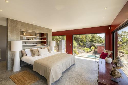 Carmim Villa by Cadenzalux in อัลกาบิเดเช