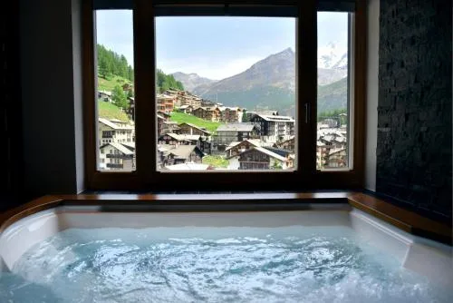 The Dom Hotel Saas-Fee operated by Dorint in Saas-Fee, Schweiz