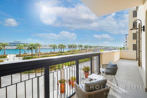 Balcony/terrace, LUX The Elegant Sea View Suite near North Beach