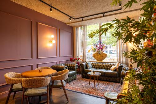 Előcsarnok, Boutique Hotel de Statie in Valkenswaard
