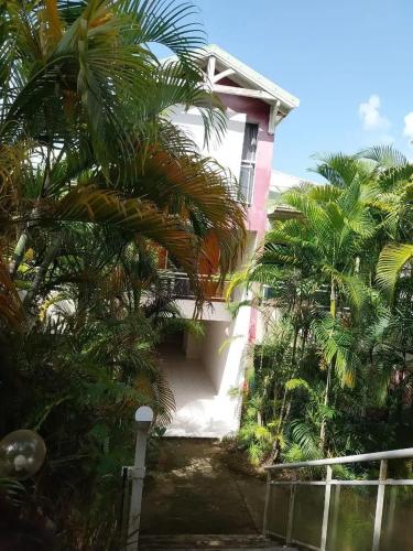 Appartement confortable à Sainte-Marie de 72 m² (Appartement confortable a Sainte-Marie de 72 m²) in แซ็งต์-มารี