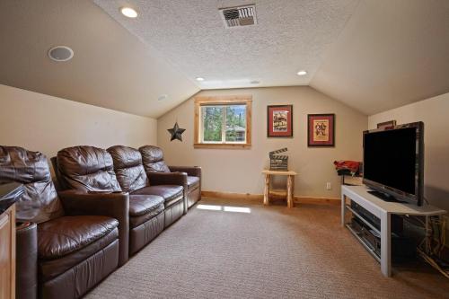 5 Vine Maple - Golf View - 6BR/6BA - image 2