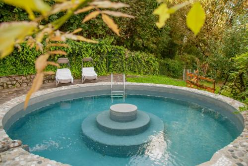 Басейн, Il Nido - Private villa with pool and jacuzzi in Кастельнуово ді Garfagnana