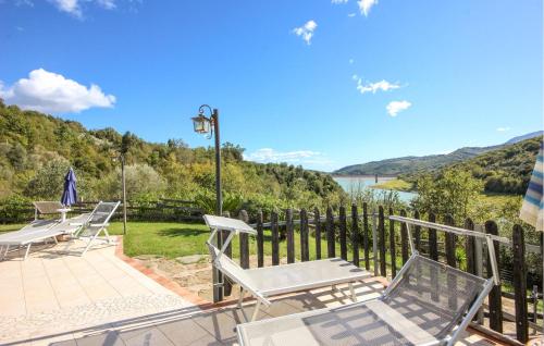 Peldbaseins, Awesome Home In Cicerale in Cicerale