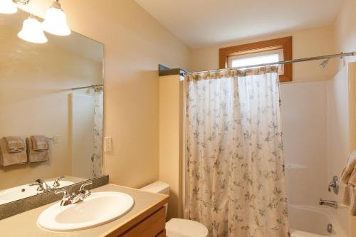 Columbia W-Rvr Vw-AC-3BR/2.5B - image 12