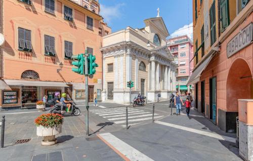 2 Bedroom Gorgeous Apartment In Rapallo - image 2