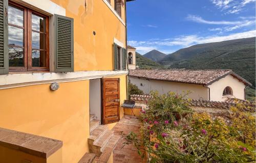 Exterior view, Casa Dei Lecci in Foligno