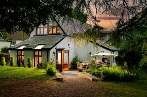 The Old Rectory Cottages - Six Luxurious Cottages Set In Grounds With Indoor Pool in Kings Nympton
