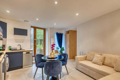 La Parenthèse - T2 calme et climatisé - Location saisonnière - Francheville