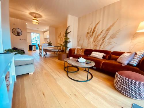 Autumn House Cambridge free parking in Trumpington