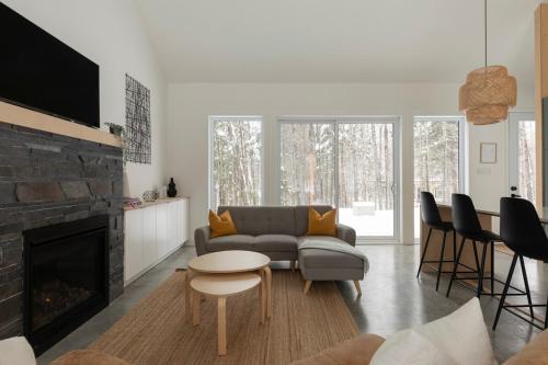 Woodland - Terrace - Fire pit - 15min Tremblant in 拉康塞普雄(QC)