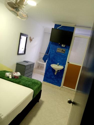 Hotel Viajero Del Mar in Turbo