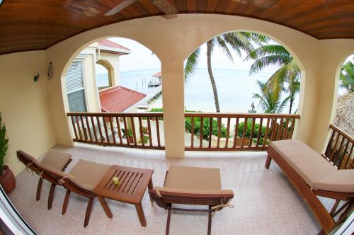 The Palms Oceanfront Suites The Palms Oceanfront Suites is perfectly located for both business and leisure guests in San Pedro. Both business travelers and tourists can enjoy the hotels facilities and services. Airport transfer