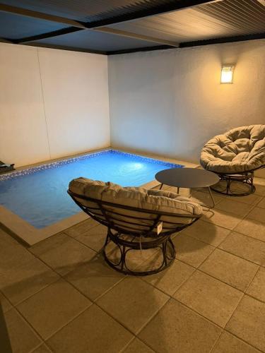 Swimming pool, ستاي إن Stay Inn in Manah