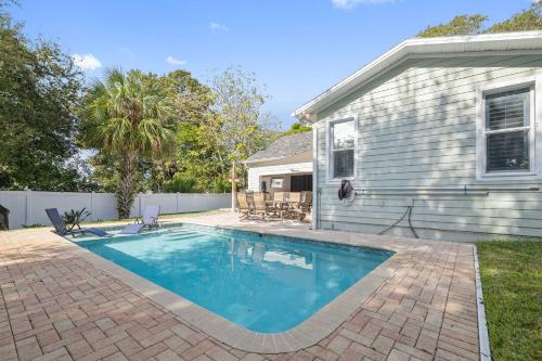 Family Fun House in Palm Harbor