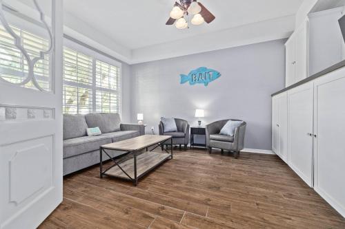 Family Fun House in Palm Harbor