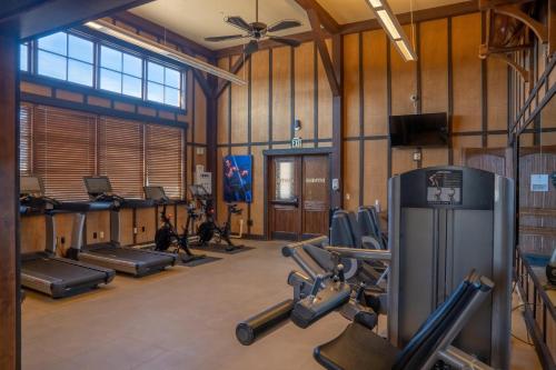 Upscale 3 BR Townhouse @ Juniper Preserve Resort - image 2