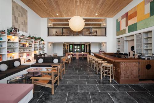 4 BR Pet-Friendly Townhouse @ Juniper Preserve Resort - image 2
