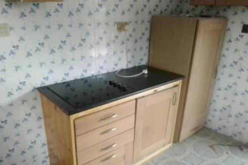 4 Bed House Sleeps 8 - Garden and Pets Welcome in Brufut