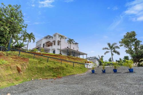 The Grand Escape Luxury Villa El Yunque Views in Rio Grande