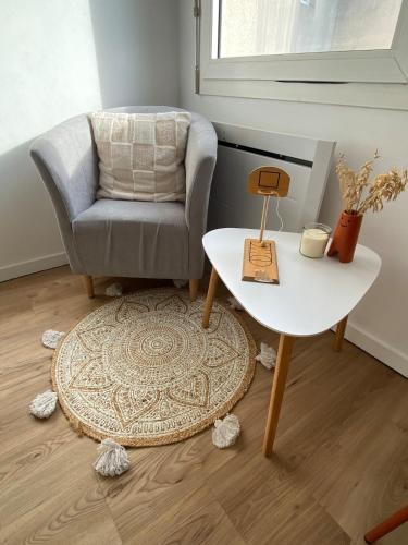 Cozy Elegant in heart of city center - Location saisonnière - Cholet