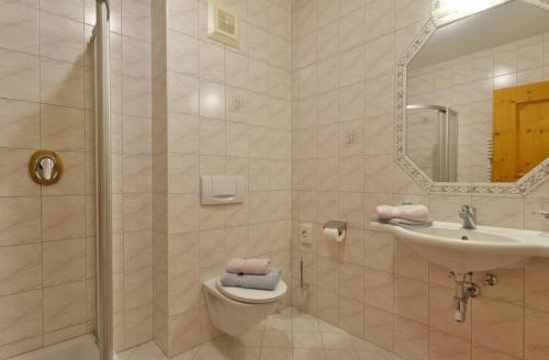 Double or Twin Room with View