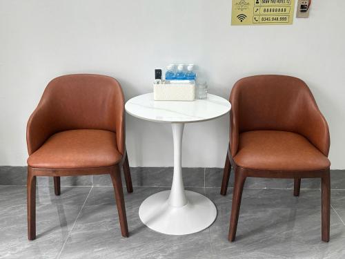 Oanh Thư Hotel (Oanh Thu Hotel) in Meo Vac